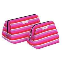 Load image into Gallery viewer, Big Mouth Makeup Bag Love Actually