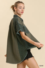 Load image into Gallery viewer, Mixed Animal Print Oversized Jacket with Chest Pockets
