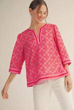 Load image into Gallery viewer, 3/4 Sleeves Medallion Pattern Top w/ Color Contrast Detail, V-Notched Neckline

