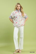 Load image into Gallery viewer, Jacquard Floral Print Button-Down Top
