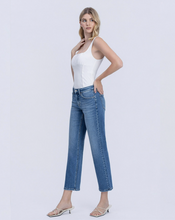 Load image into Gallery viewer, Mid rise ankle straight jean
