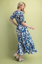 Load image into Gallery viewer, Floral Print Tiered w/Tie Waist
