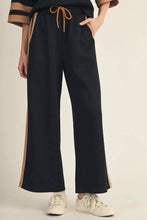 Load image into Gallery viewer, Draw String Wide Leg Casual Sweatpants
