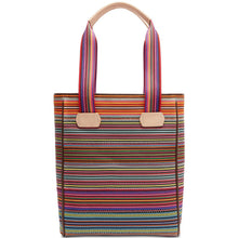 Load image into Gallery viewer, Chica Tote, Ale
