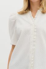 Solid textured short pleated sleeve top