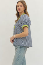 Load image into Gallery viewer, Stripe Print Puff Sleeve
